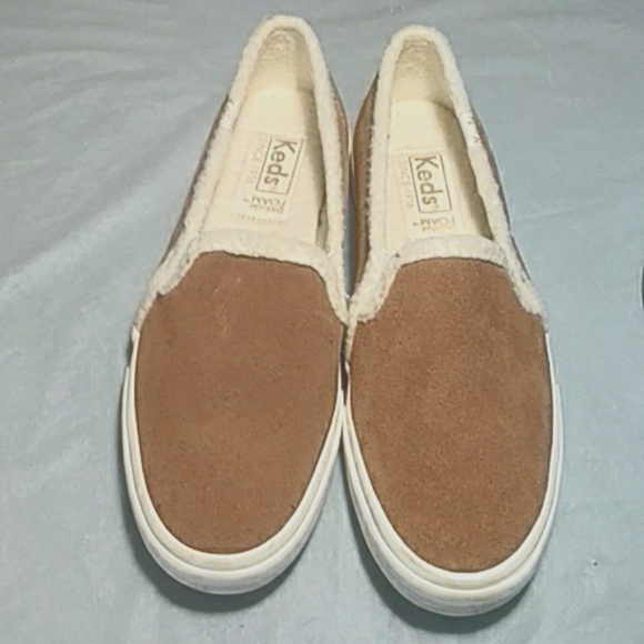 Keds Slip-on size us 7 - Picture 1 of 7